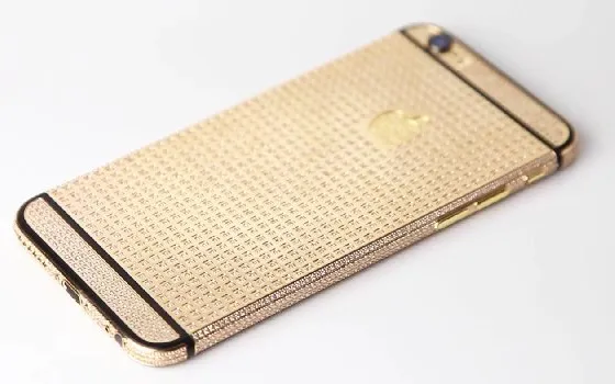 Un iPhone 6 in oro 24 carati in vendita a 3,1 milioni di euro