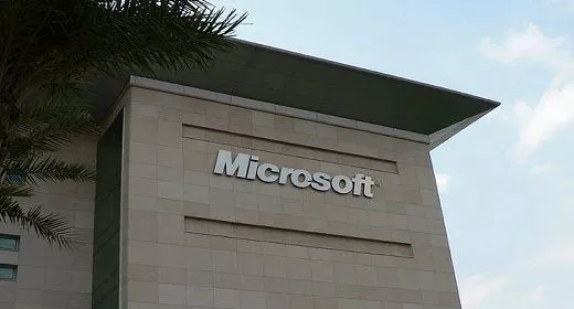 Microsoft chiude il 2011 con la 100esima patch