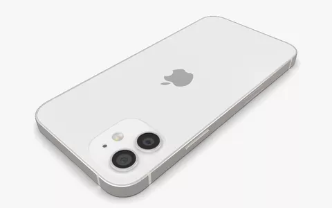 iPhone 12, prezzo in PICCHIATA a 361€ su eBay: la miglior offerta di SEMPRE è ora