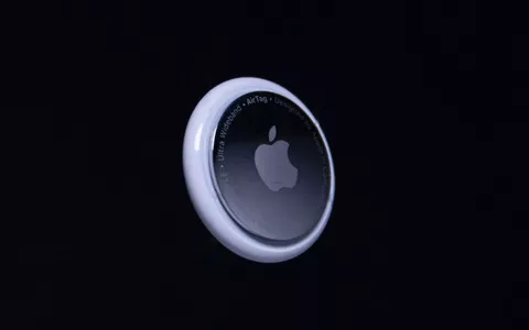 Mai più VALIGIE SMARRITE con gli Apple AirTag: confezione da 4 pezzi in MEGA SCONTO