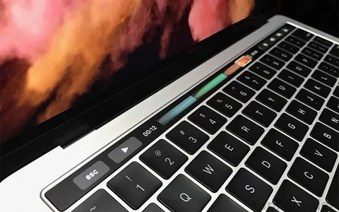 Touch Bar si o no? Le nostre impressioni dopo oltre 1 anno d'uso