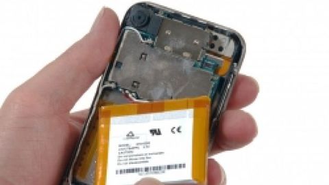 Cambiare batteria su iPhone: quanto costa?