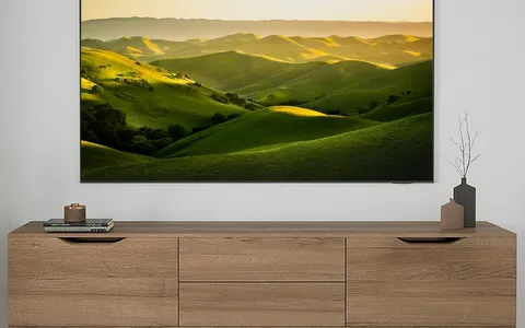 Samsung UE65DU7190UXZT: 65 pollici di qualità 4K con sconto attivo