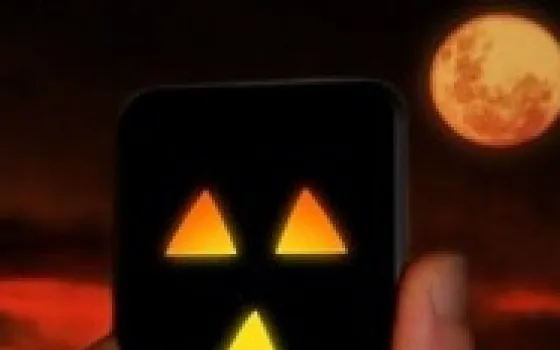 Una maschera di Halloween anche per l'Phone e l'iPod touch