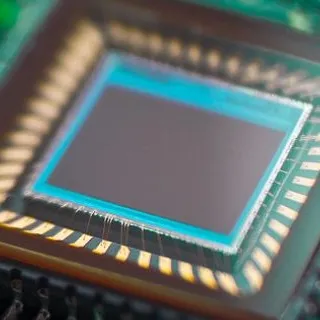 Dal MIT arrivano transistor 4 volte più veloci