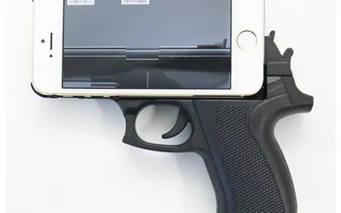 5 custodie per iPhone davvero strane