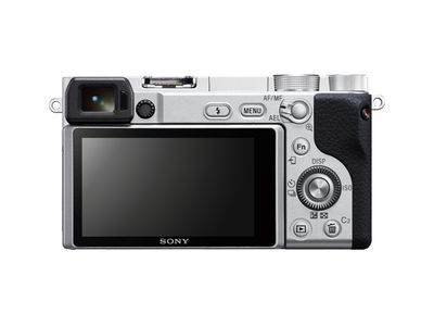 Sony a6400 silver edition in Giappone