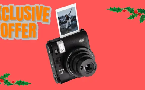 A Natale regala la Fotocamera Istantanea Analogica Fujifilm in offerta strepitosa