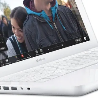 MacBook White: esteso il programma di sostituzione