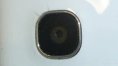 Samsung Galaxy S3 Marble White, problemi alla scocca?