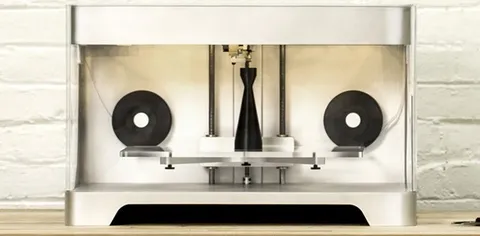 Mark One, la stampante 3D per la fibra di carbonio