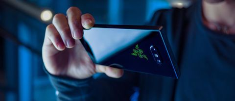 Razer Phone 2, 300 euro di sconto sul Razer Store