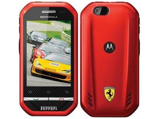 Motorola i867 Ferrari, immagini | Webnews