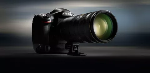 Nikon D4 si aggiorna con un nuovo firmware