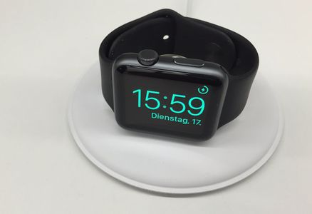 Apple Watch, Apple lancia il Dock magnetico per la ricarica