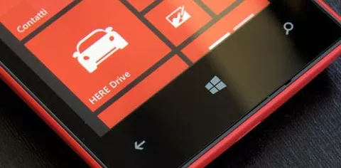 Nokia Lumia, vendite in calo