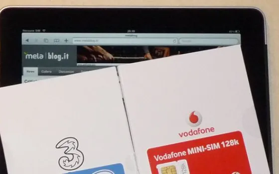 iPad 3G: L'attivazione delle Mini-SIM di Tre e Vodafone