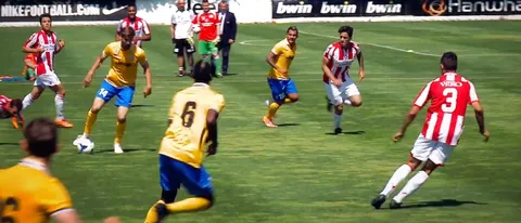 La Juventus in campo con un drone