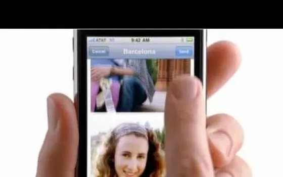 Due nuovi spot per iPhone: 