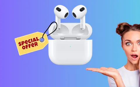 Apple AirPods 4: gli auricolari top di gamma in promozione speciale