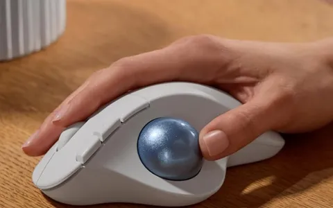 Logitech ERGO M575S: il miglior mouse tuttofare per i creativi