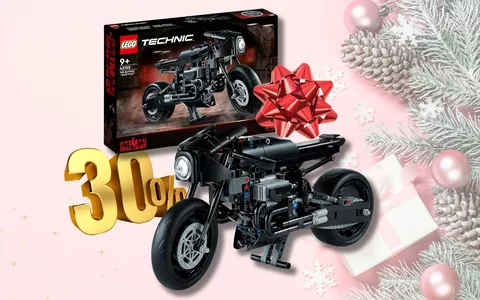LEGO Technic THE BATMAN BATCYCLE: per un regalo di Natale unico!