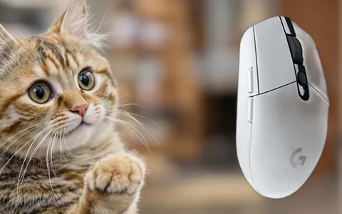 Mouse da gaming Logitech scontatissimo al -47%: svendita folle su Amazon
