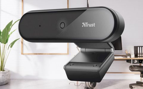 Webcam con microfono integrato 2 in 1: Trust fa un prezzo DA PAURA