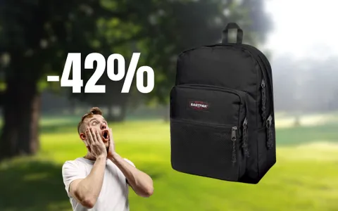 A Natale regala questo zaino Eastpak: elegante e imbottito (-42%)