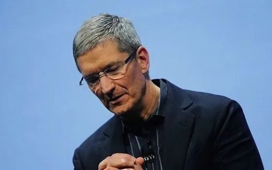 Tim Cook devolve 100 milioni di dollari in carità