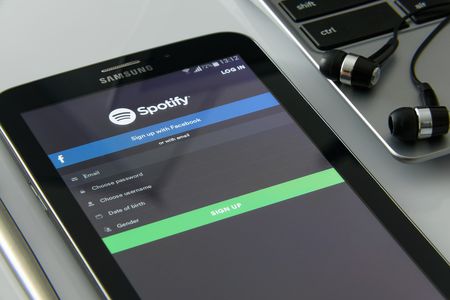 Spotify: ascoltare musica con più amici in contemporanea