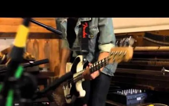 Fender lancia una Stratocaster con USB per iPhone e iPad