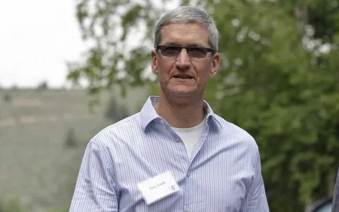 Tim Cook pensa ridistribuire i profitti agli azionisti