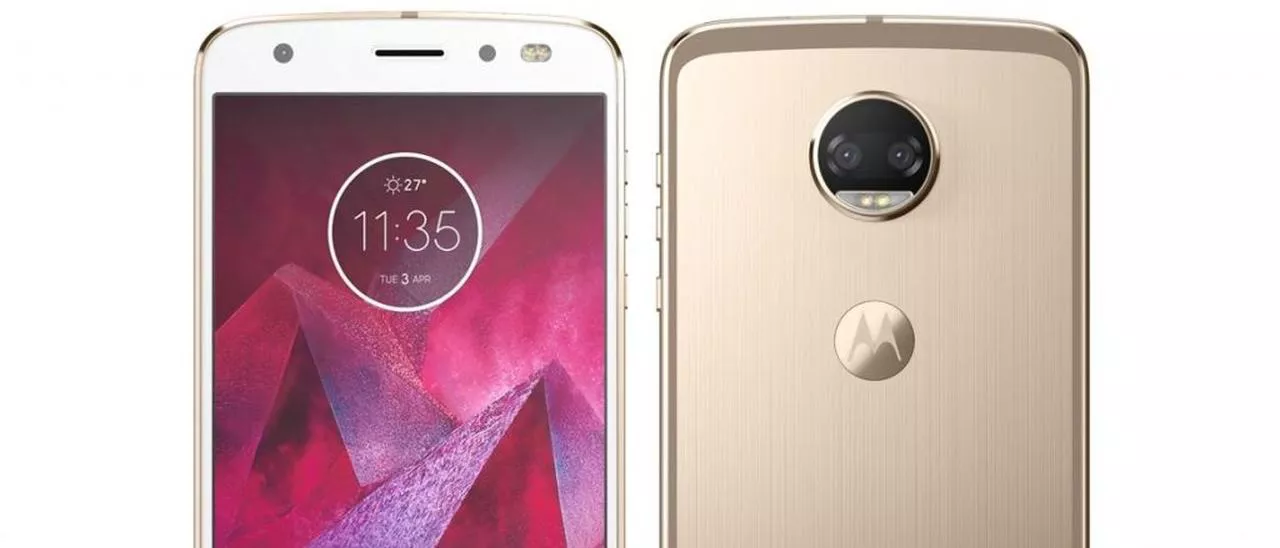 Motorola Moto Z2 con Snapdragon 835 e Android 7.1