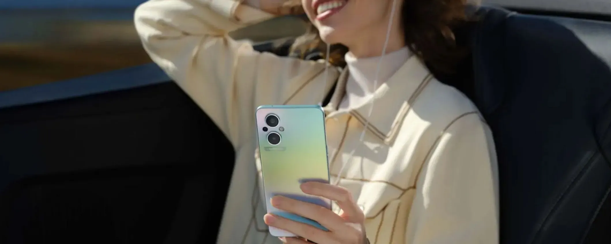 OPPO Reno7 Z 5G è ufficiale: a chi conviene acquistarlo?