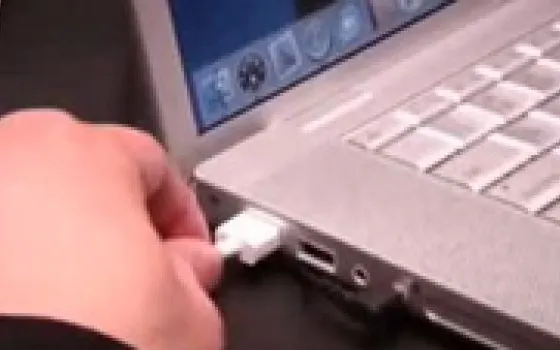 Videorecensione di MacBook e iLife '06