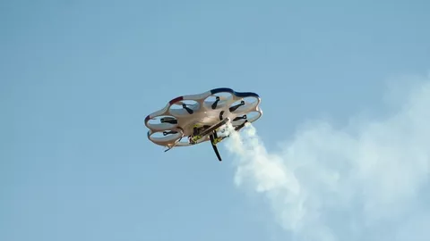 Gli Emirati Arabi Uniti useranno i droni per controllare il clima