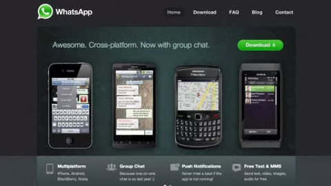 WhatsApp torna sull'App Store: tutte le novità