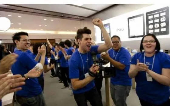 3 settimane senza ferie per i dipendenti Apple Store: nuovi prodotti?