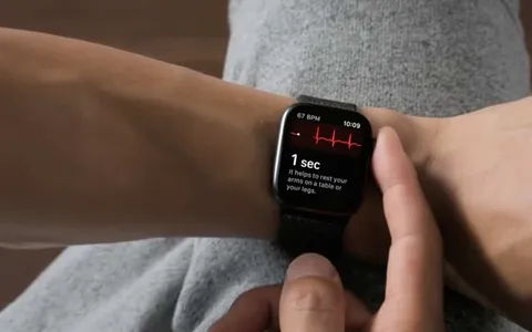 Apple Watch Series 4: l'ECG arriva col prossimo aggiornamento