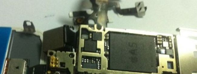 iPhone 5: una nuova foto mostra processore A5, display più grande e batteria