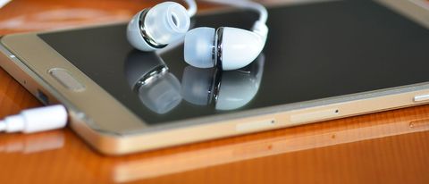 Addio al jack da 3,5 mm, lunga vita a USB Type-C