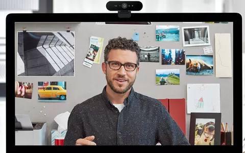 Webcam Logitech per videochiamate in 4K ad un prezzo SCONTATISSIMO su Amazon