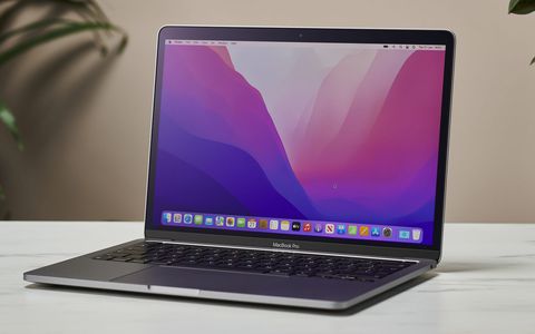 MacBook Pro con chip M2: il notebook Apple più potente torna in offerta