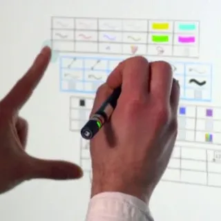 Windows Phone e Kinect per interagire con i touchscreen