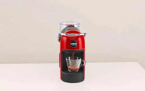 Macchina per caffè Lavazza SCONTATISSIMA: l'affare è IMPERDIBILE