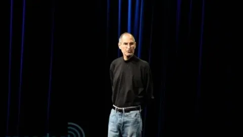 Evento Apple: Steve Jobs presenta le statistiche di un anno di Apple