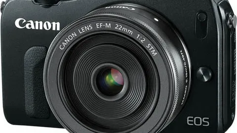 Mirrorless Canon, prima immagine e nuovi rumor