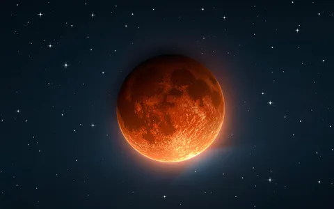 Eclissi totale della Luna di sangue: un evento straordinario