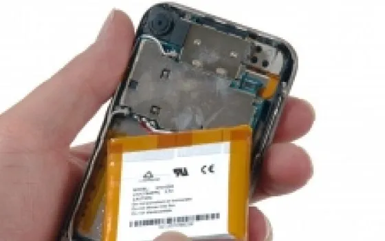 Cambiare batteria su iPhone: quanto costa?